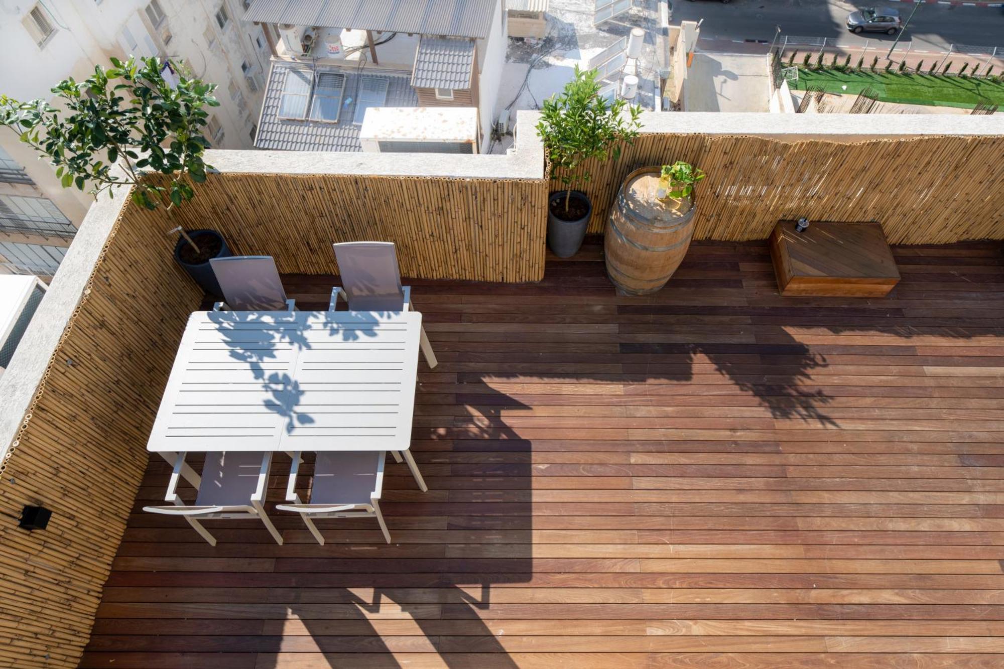 Roof Top 3 Floors 네타니아 외부 사진