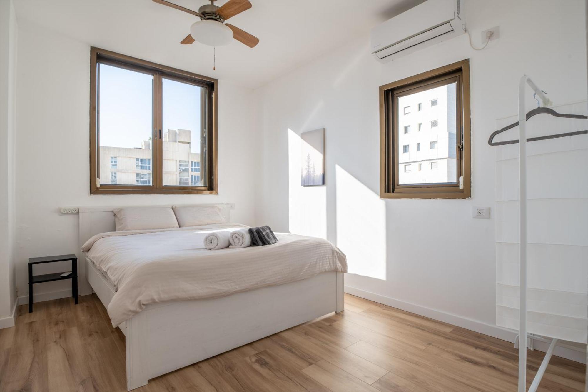 Roof Top 3 Floors 네타니아 외부 사진