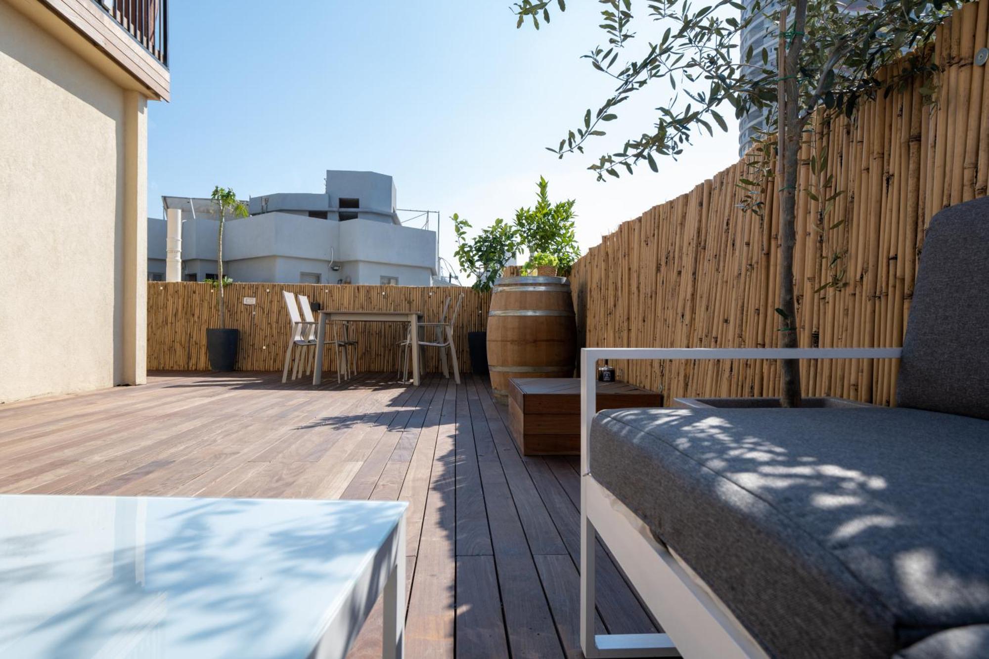 Roof Top 3 Floors 네타니아 외부 사진